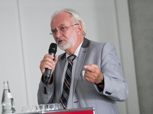Wolfgang Priedemann (Priedemann Fassadenberatung, Großbeeren) über die Planung und Entwicklung von smarten Fassaden. 