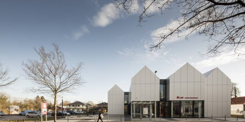 Sparkasse Brake