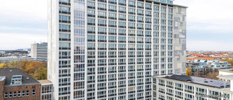 Sanierung denkmalgeschützter Senatsverwaltung Berlin | Glasfaserbeton-Fassade von Rieder