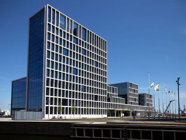 Aarhus Dänemark - Natursteinfassade im Leichtbau-System