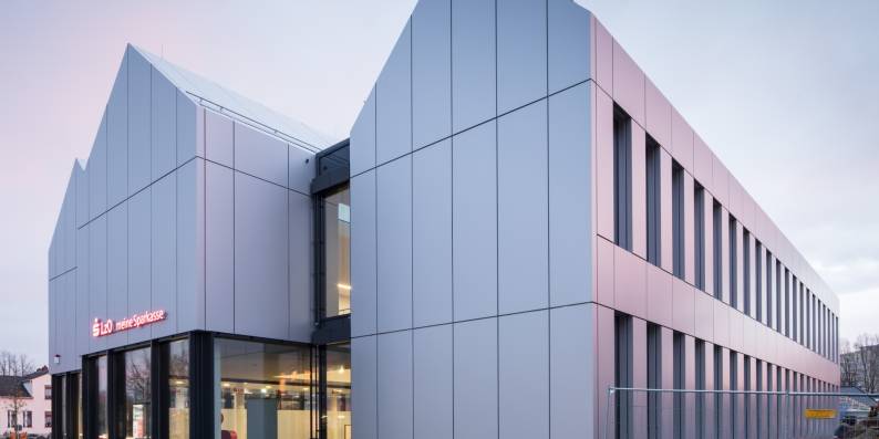 Sparkasse Brake