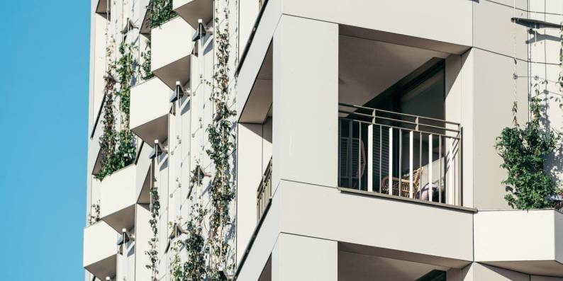 Grünfassade für Spinelli in Mannheim