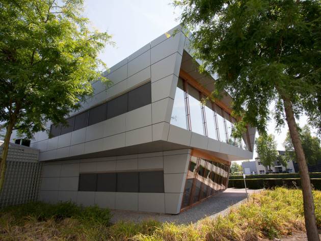 Fassadengestaltung Bürogebäude Son/Eindhoven