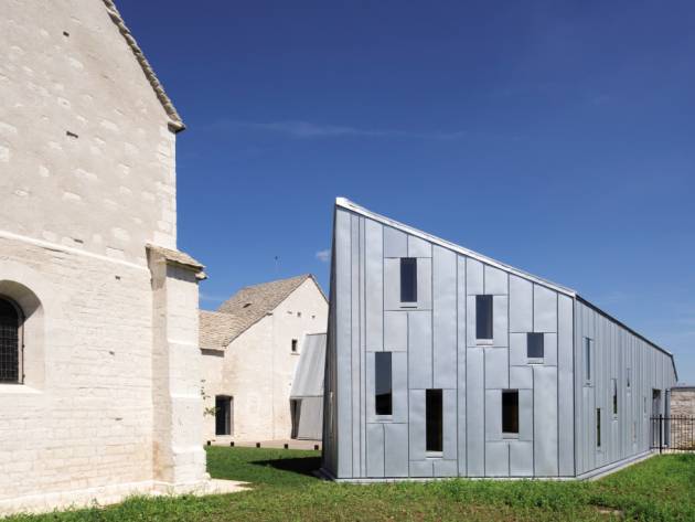 Sanierung und Erweiterung des Krankenhauses in Meursault, Frankreich