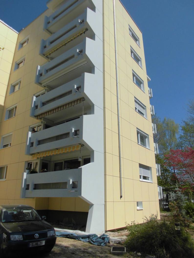 Wohnanlage am Onstmettinger Weg nach der energetischen Sanierung. Foto: FRANZEN Fassadentechnik GmbH