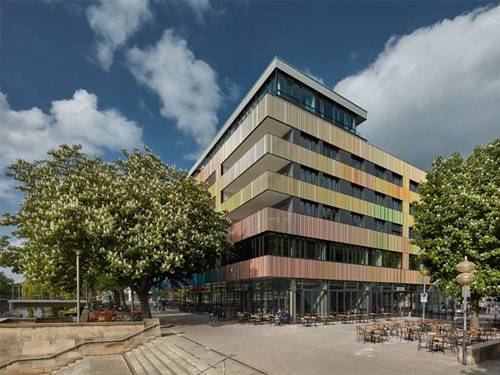 Neubau eines Wohn- und Geschäftshauses an der Heilbronner Neckarpromenade