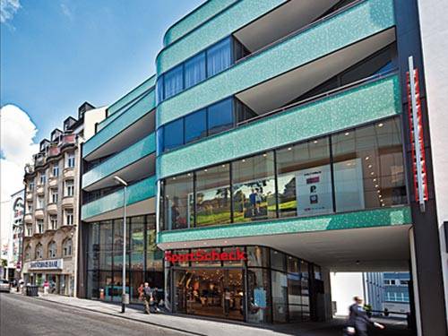 Anerkennung Deutscher Fassadenpreis 2011: Wohn- und Geschäftshaus Royal, Frankfurt am Main