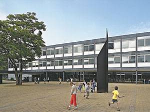 Sanierung der denkmalgeschützten Grundschule in der Rolandstraße, Düsseldorf