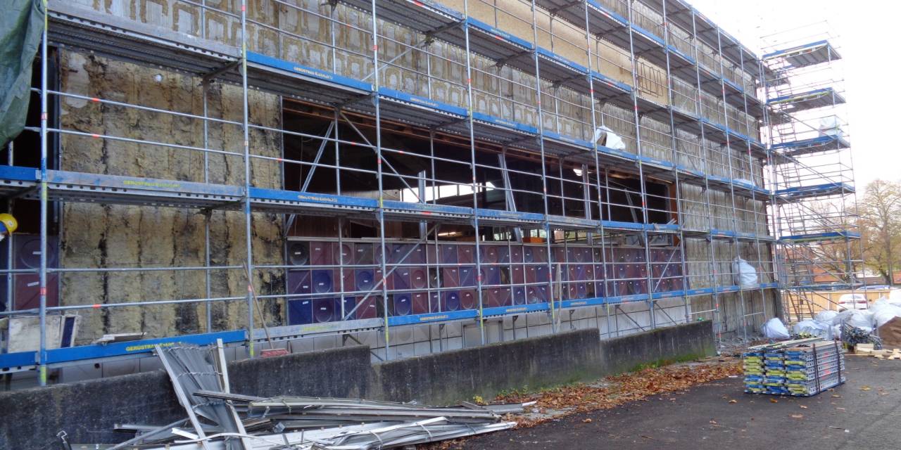 Rückbau Kacheln Stadthalle Göttingen