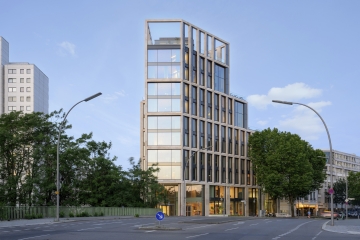 B-One, C.F.Moller Deutschland GmbH